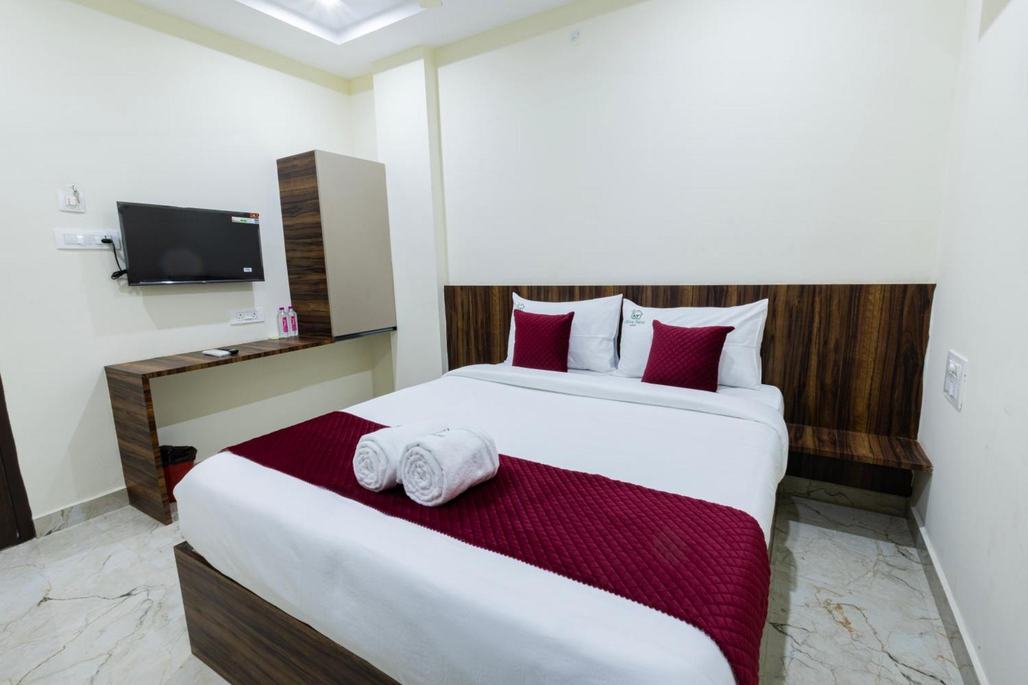 Olive Nest- Tirupati Bus Stand- 300 Meters, Railway Station- 400 Meters Hotel Exterior foto